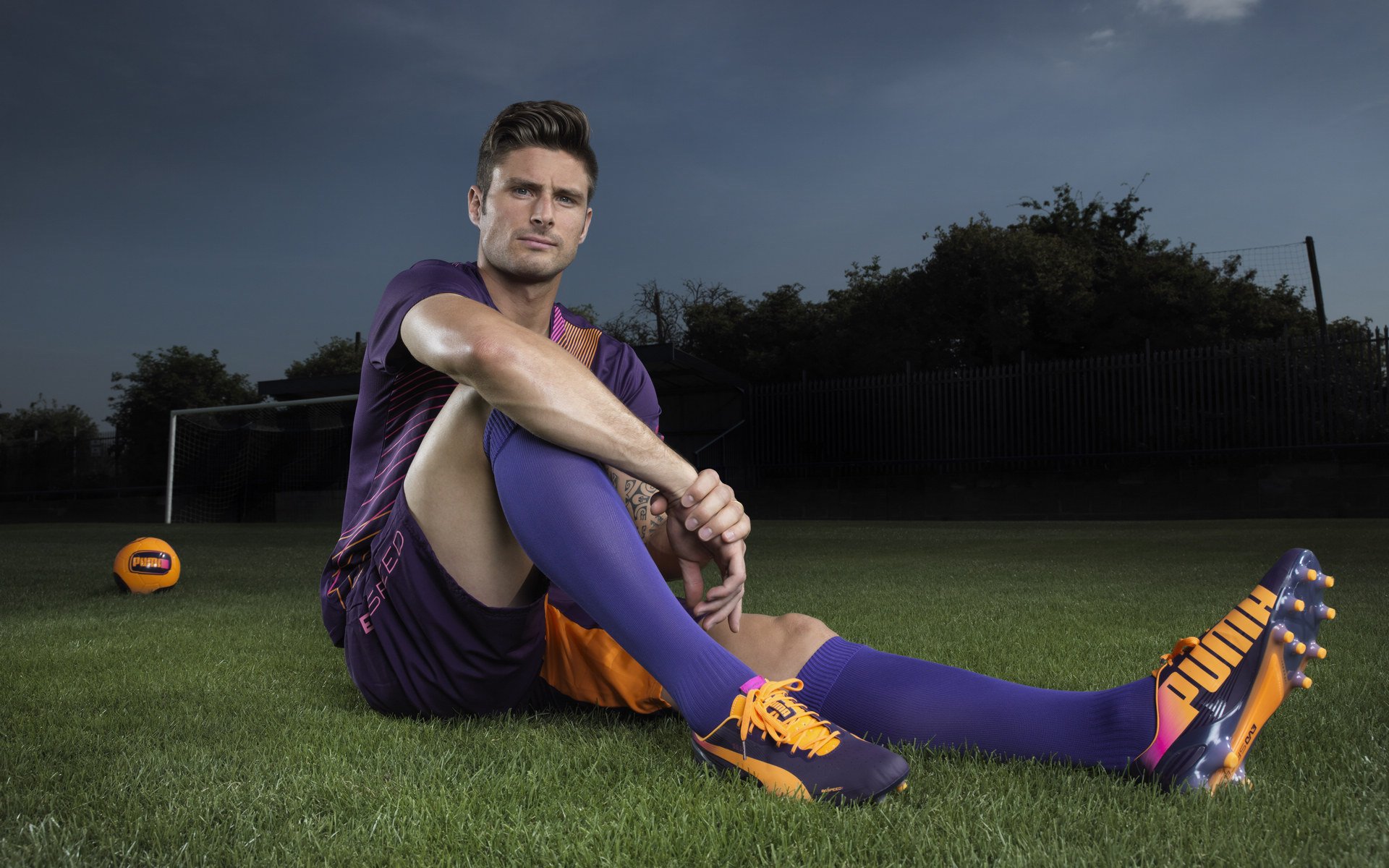 -鲁伊遗憾传射未果，那不勒斯中场梦断，那不勒斯阵型